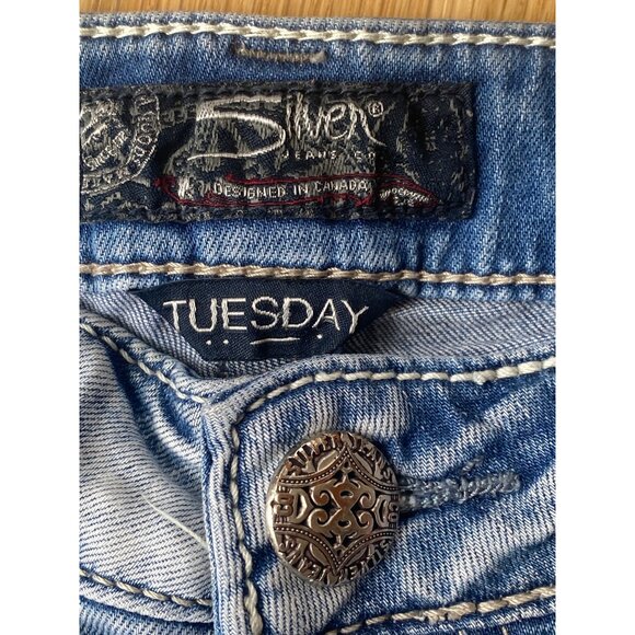 Silver Jeans Co. Tuesday Mid Shorts Women's 27 Denim Jeans Shorts Light Wash - Picture 3 of 12